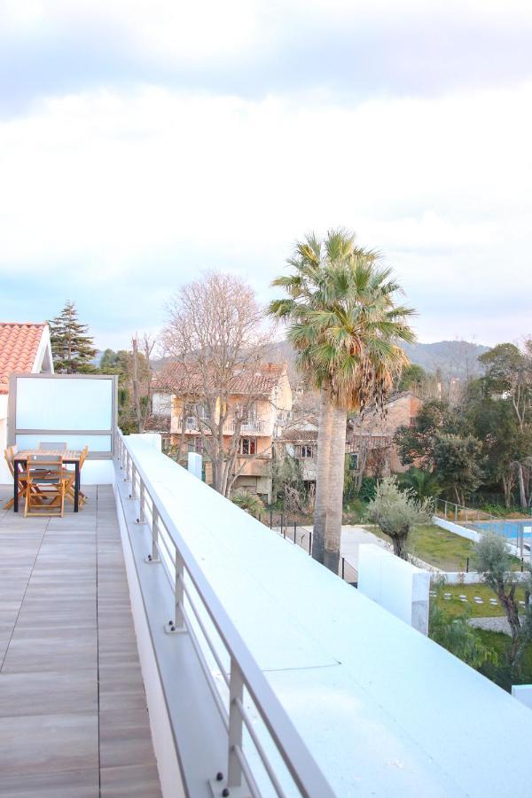 Appartement T3 A 5 Minutes Du Port Et De La Plage 37 Saint-Cyr-sur-Mer Exteriör bild